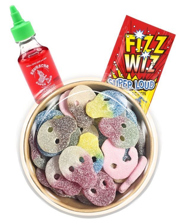 Skulls Candy Bowl With Searcher Candy Sauce With Popping Candy